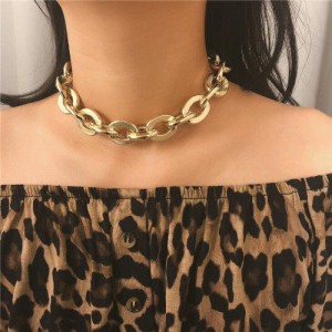 Punk Fashion Chunky Alloy Golden Chain Necklace and Bracelet Set