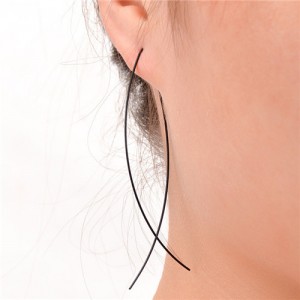 Graceful Copper Fish Shape High Fashion Costume Earrings - Black