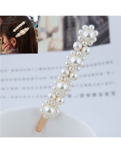 Korean Pearl Fashion Floral Design Women Hair Clip - Golden