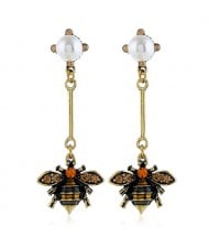 Pearl Inlaid Vintage Bee Dangling Fashion Costume Earrings