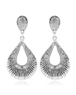 Vintage Style Hollow Waterdrop Shape Fashion Earrings - Silver