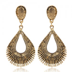 Vintage Style Hollow Waterdrop Shape Fashion Earrings - Golden
