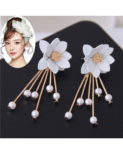 Vivid Flower with Beads Tassel Design High Fashion Earrings