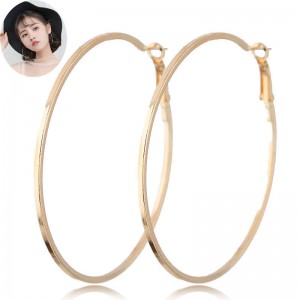 Big Hoop High Fashion Women Costume Earrings - Golden