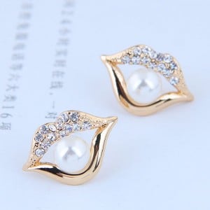 Pearl Inlaid Golden Lips Design High Fashion Earrings