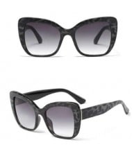 6 Colors Available Summer Fashion Bold Frame Cat Eye Women Sunglasses