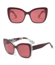 6 Colors Available Summer Fashion Bold Frame Cat Eye Women Sunglasses