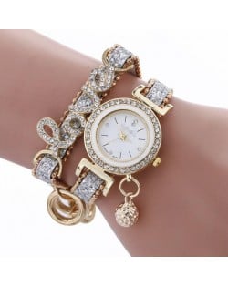 6 Colors Available Rhinestone Inlaid Love Theme High Fashion Women Bracelet Style Wrist Watch