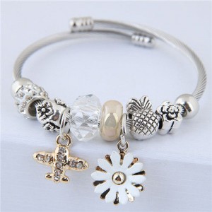 Daisy and Plane Pendants Beads Fashion Bracelet - White