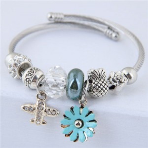 Daisy and Plane Pendants Beads Fashion Bracelet - Blue