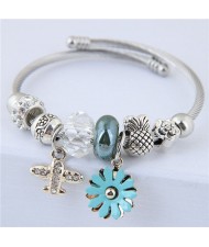 Daisy and Plane Pendants Beads Fashion Bracelet - Blue