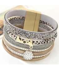 Multiple Layers Lucky Design Magnet Buckle Fashion Bangle - Gray