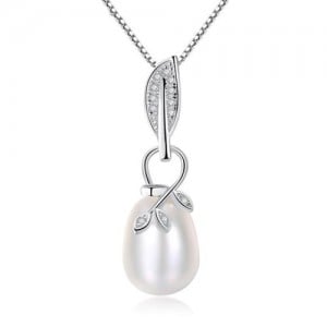 Natural Pearl Inlaid Leaves Attached Design Pendant 925 Sterling Silver Necklace