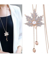 Pearl Inlaid Rhinestone Maple Pendant Design Long Chain Women Costume Necklace - Golden