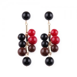 Beads Cluster Pendant Dangling Fashion Women Statement Earrings - Black and Red