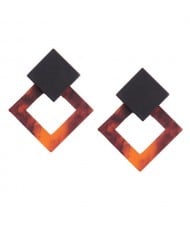 Rhombus Shape Marble Texture Women Fashion Earrings - Black