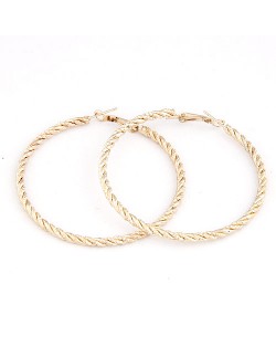 Dangling Oval Shape Hoop Elegant Fashion Alloy Earrings - Golden