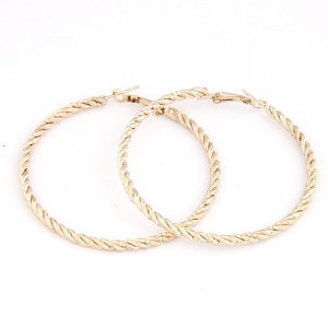 Dangling Oval Shape Hoop Elegant Fashion Alloy Earrings - Golden