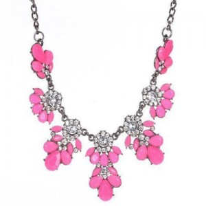 Resin Gems and Rhinestone Summer Style Flowers High Fashion Costume Statement Necklace - Pink