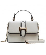 (4 Colors Available) Solid Color Classic Buckle Design High Fashion Lady Handbag/ Shoulder Bag