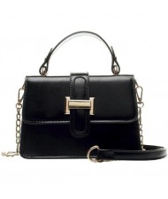 (4 Colors Available) Solid Color Classic Buckle Design High Fashion Lady Handbag/ Shoulder Bag