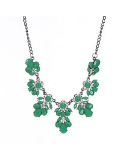 Resin Gems and Rhinestone Summer Style Flowers High Fashion Costume Statement Necklace - Green