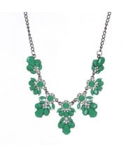 Resin Gems and Rhinestone Summer Style Flowers High Fashion Costume Statement Necklace - Green
