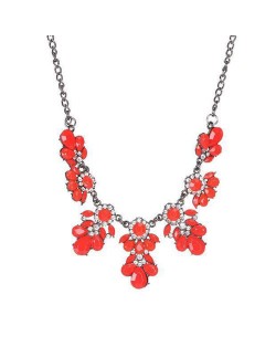 Resin Gems and Rhinestone Summer Style Flowers High Fashion Costume Statement Necklace - Red
