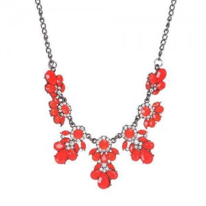 Resin Gems and Rhinestone Summer Style Flowers High Fashion Costume Statement Necklace - Red