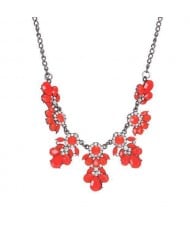 Resin Gems and Rhinestone Summer Style Flowers High Fashion Costume Statement Necklace - Red