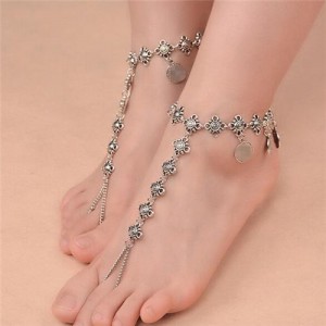Vintage Style Coins Decorated Women Fashion Anklet - Silver