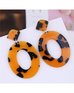 Leopard Prints Acrylic Hoop High Fashion Women Alloy Earrings - Yellow