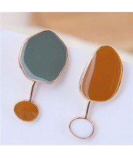 Oil-spot Glazed Irregular Shape Asymmetric Design Contrast Colors High Fashion Earrings - Brown