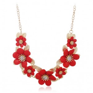 Rhinestone Inlaid Elegant Flowers Women Fashion Alloy Costume Necklace - Red