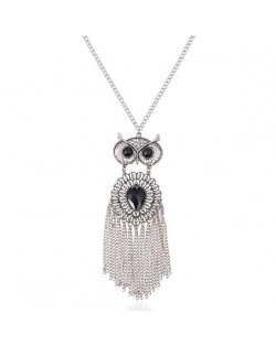 Resin Gem Embellished Vintage Night Owl with Tassel Design High Fashion Necklace - Silver
