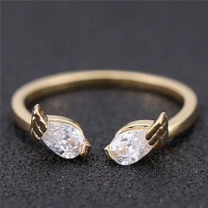 Cubic Zirconia Inlaid Angel Wings Korean Fashion Women Ring - Golden