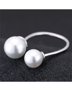 Asymmetric Pearls Embellished Women Fashion Ring