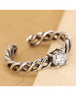 Transparenet Cubic Zirconia Embellished Weaving Pattern Fashion Ring