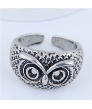 Night Owl Vintage Fashion Ring