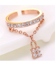 Cubic Zirconia Inlaid with Lock Pendant Design Women Fashion Ring - Rose Gold