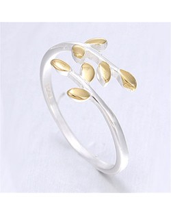 Elegant Leaves and Twig Fashion Women Ring