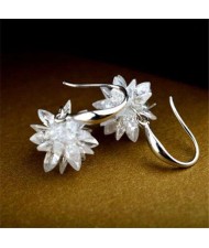 Crystal Flower Korean Fashion Earrings - 18k Platinum Plated