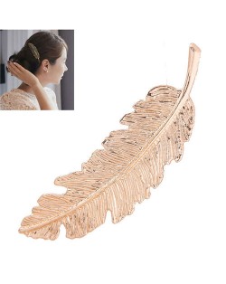 Vintage Leather Design Women Fashion Hair Clip - Golden