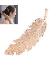 Vintage Leather Design Women Fashion Hair Clip - Golden
