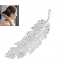 Vintage Leather Design Women Fashion Hair Clip - Silver