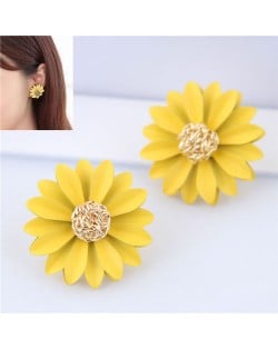 Elegant Yellow Flower High Fashion Women Statement Earrings