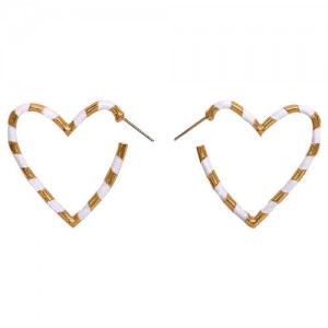 Heart Shape Concise Fashion Earrings - White