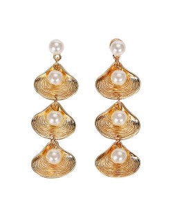 Pearls Inlaid Dangling Seashell Cluster Women Fashion Earrings