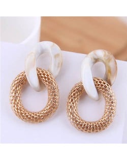 Connected Hoops Resin High Fashion Women Costume Earrings - Golden