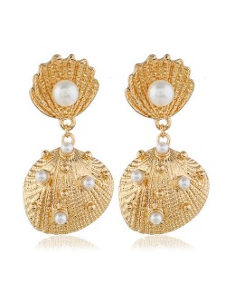 Artificial Pearl Embellished Seashell Design Women Fashion Earrings - Golden